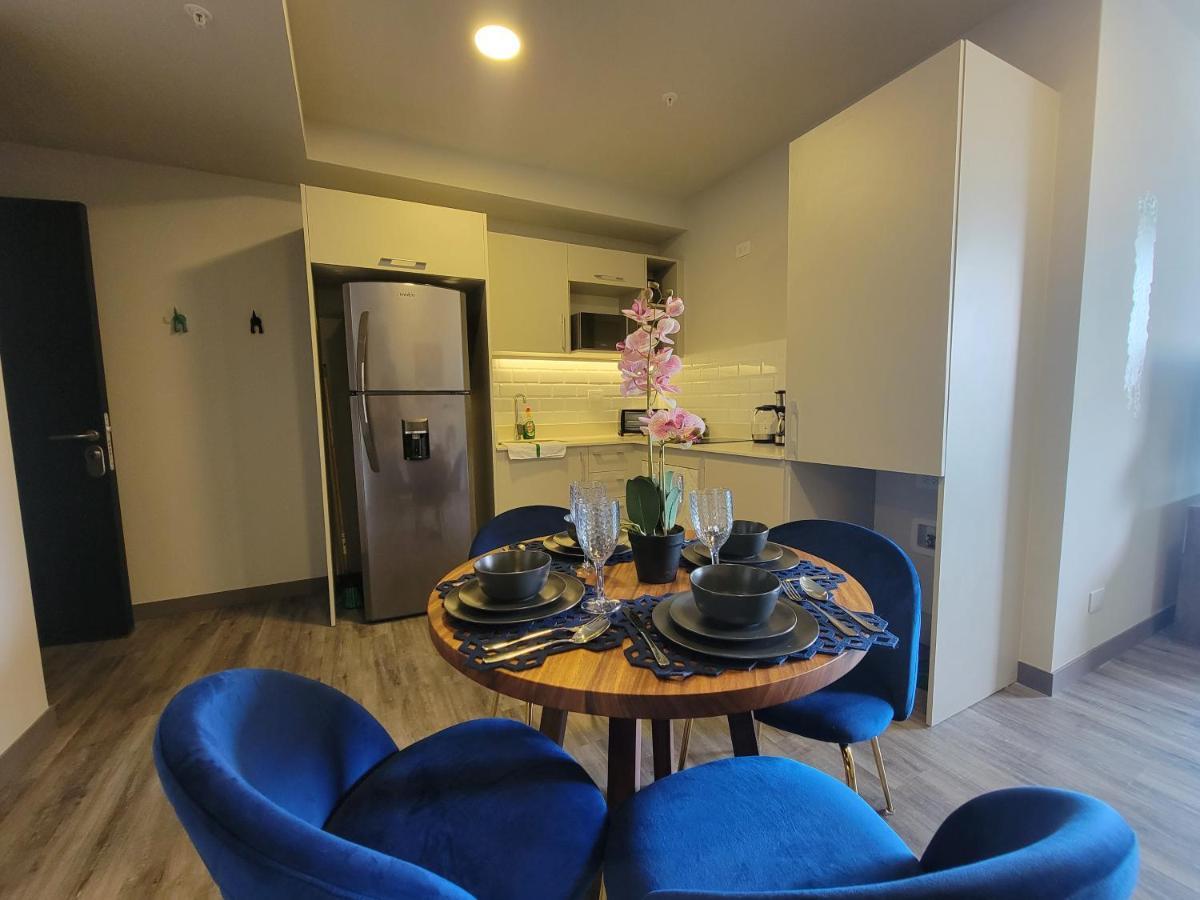 Cosmopolitan Apt 1407, 5 Star Facilities, 15M Sjo Airport, Parking, Pool, Gym Сан-Хосе Екстер'єр фото